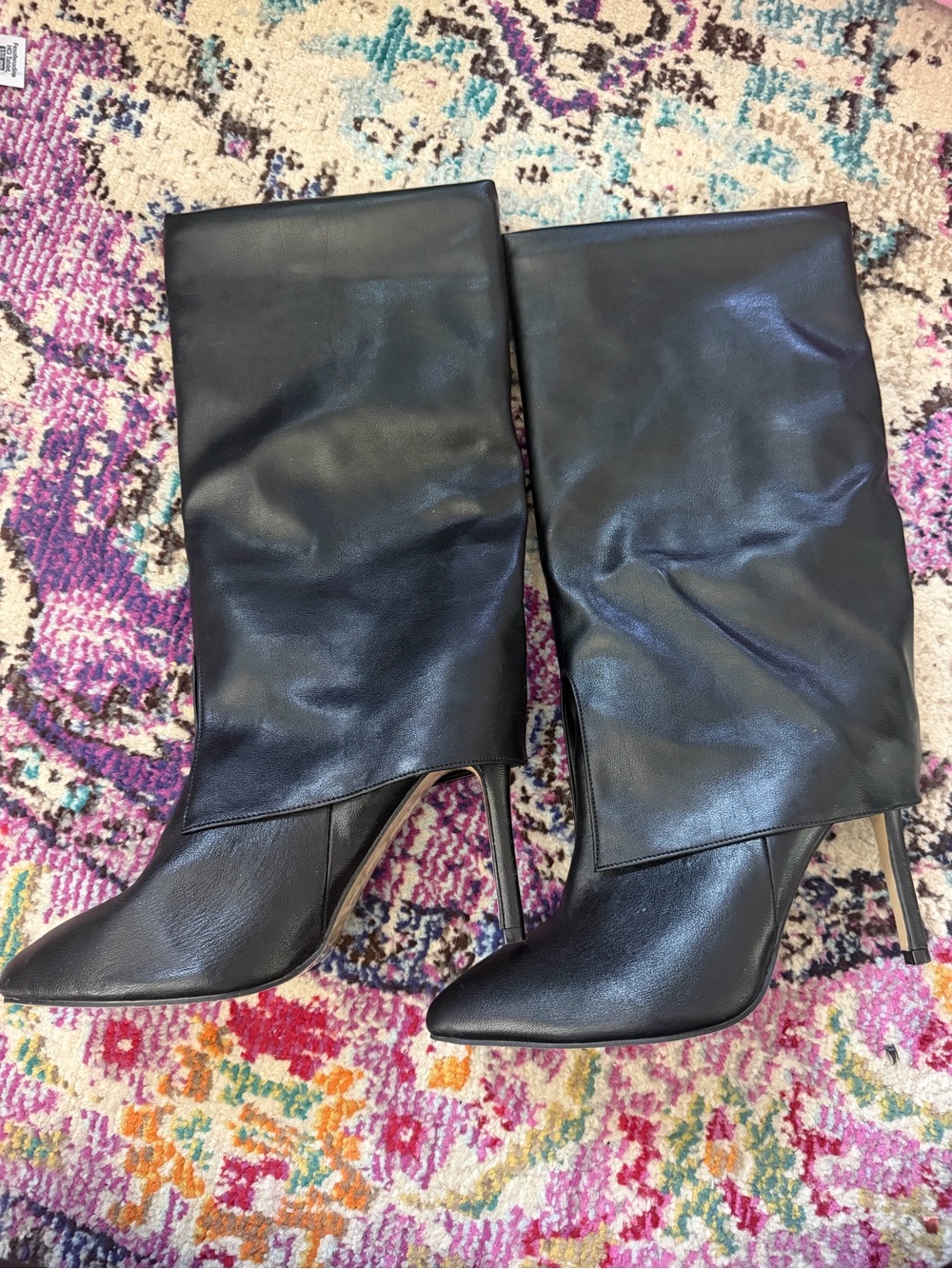 Black Leather Knee-High Stiletto Boots